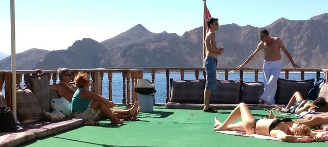 Khasab und Musandam ab Dubai: Dhau-Fahrt mit Oman-Anreise – Aufnahme zum Erlebnis – Bild 5