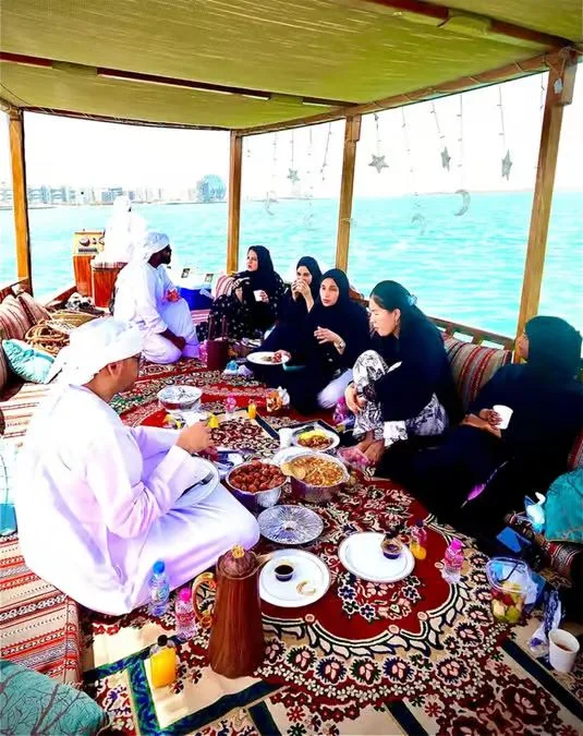 Abu Dhabi Perlentradition: Geschichten und Austernöffnung – Aufnahme zum Erlebnis – Bild 11