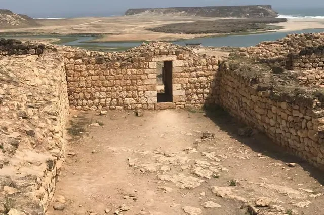 Ostsalalah halbtags: Sumhuram, Taqah und Wadi Darbat – Aufnahme zum Erlebnis – Bild 3