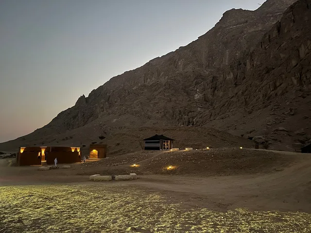Jebel Hafit Desert Park: Tagesbesuch und Heritage Tent – Aufnahme zum Erlebnis – Bild 4
