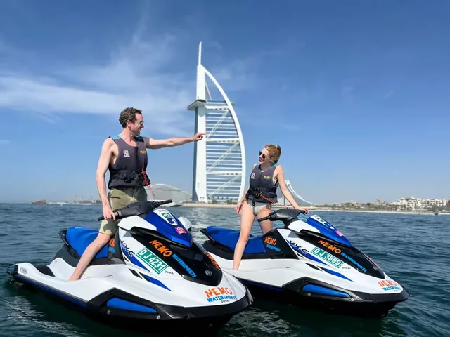Jetski Dubai: Burj Al Arab und längere Küstenrouten – Aufnahme zum Erlebnis – Bild 7