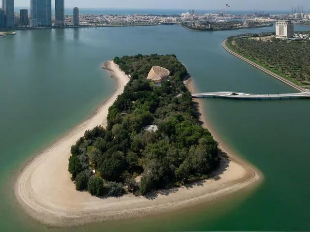 Al Noor Island: Insel und Schmetterlingshaus entdecken – Aufnahme zum Erlebnis – Bild 17