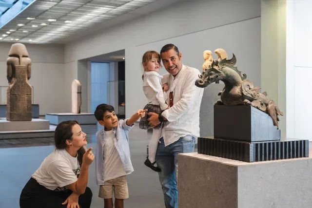 Abu Dhabi Museumspass: Louvre, Zayed und Naturkundemuseum – Aufnahme zum Erlebnis – Bild 12