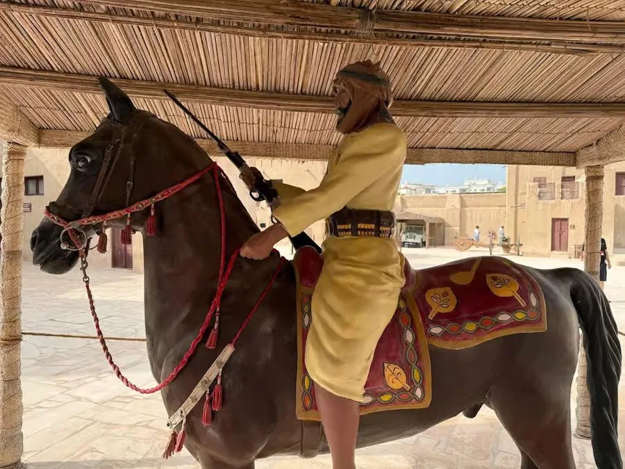 Ajman Halbtagestour: Museum, Corniche und Kulturerbe – Aufnahme zum Erlebnis