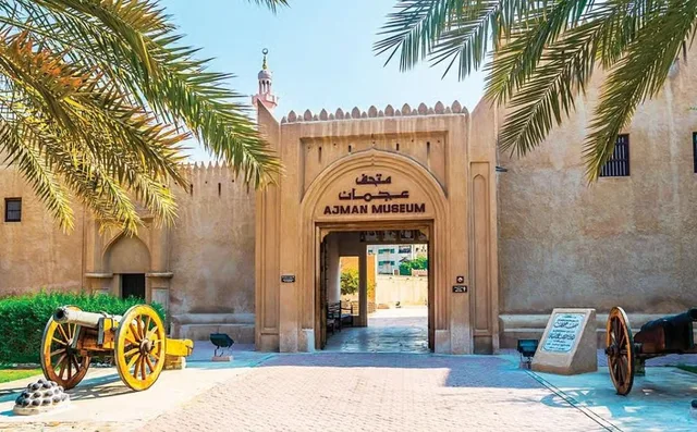 Sharjah und Ajman privat entdecken – Tagesausflug ab Dubai – Aufnahme zum Erlebnis – Bild 7