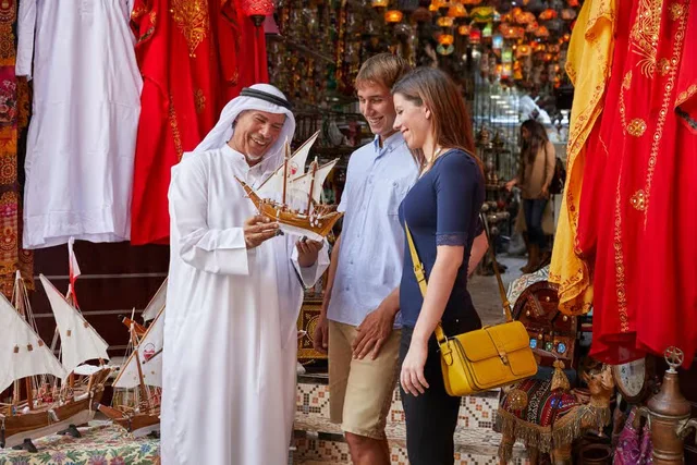 Manama Evening Walking Tour: Bab Al Bahrain & Souq experience in Manama