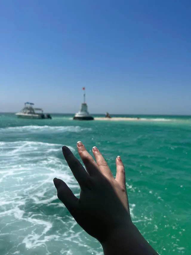 Jarada Island: privater Bootsausflug zur Sandbank – Aufnahme zum Erlebnis – Bild 12