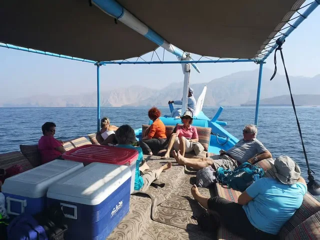 Khasab und Musandam ab Dubai: Dhau-Fahrt mit Oman-Anreise – Aufnahme zum Erlebnis – Bild 8