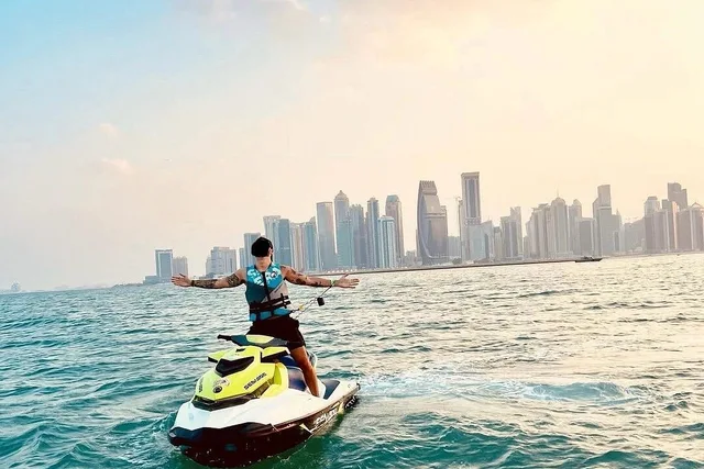Jetski an Katara Beach: Fahrzeit und Besetzung wählen – Aufnahme zum Erlebnis – Bild 7
