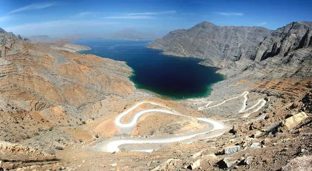 Khasab und Musandam ab Dubai: Dhau-Fahrt mit Oman-Anreise – Aufnahme zum Erlebnis – Bild 10
