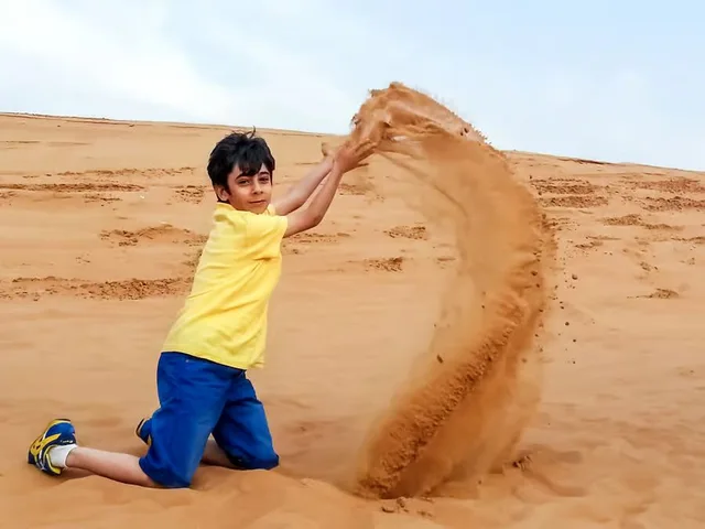 Rote Dünen in Lahbab: Safari, Kamel und Sandboarding – Aufnahme zum Erlebnis – Bild 22