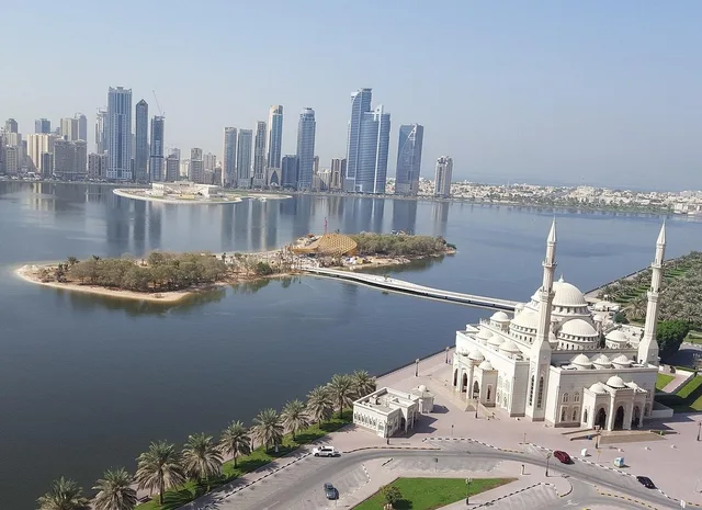 Sharjah und Ajman privat entdecken – Tagesausflug ab Dubai – Aufnahme zum Erlebnis – Bild 12