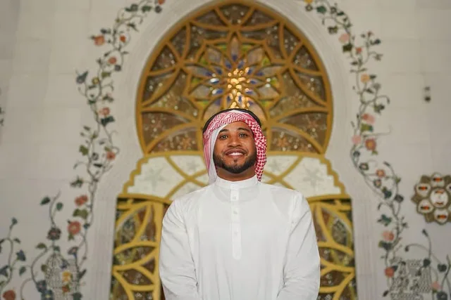 Abu Dhabi ab Dubai: Moschee und Stadtbesichtigung – Aufnahme zum Erlebnis – Bild 6