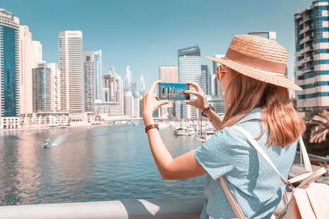 Altes und neues Dubai: Halbtagestour mit Abra – Aufnahme zum Erlebnis – Bild 2