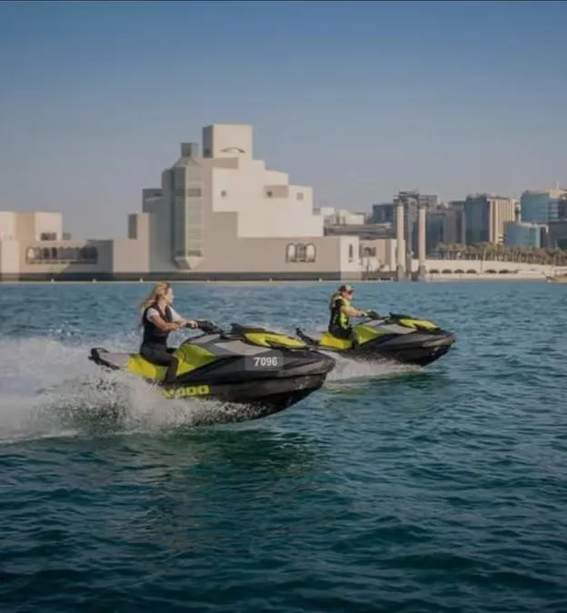 Jetski an Katara Beach: Fahrzeit und Besetzung wählen – Aufnahme zum Erlebnis – Bild 5