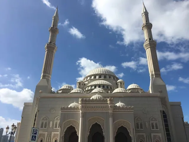 Heart of Sharjah: Kulturrundgang durch Gassen und Souks – Aufnahme zum Erlebnis – Bild 4