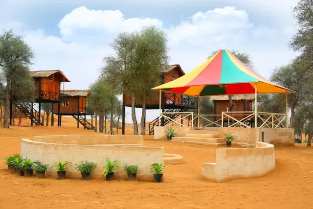 Bedouin Oasis: Abendsafari mit Dünenfahrt und Grillessen – Aufnahme zum Erlebnis – Bild 4