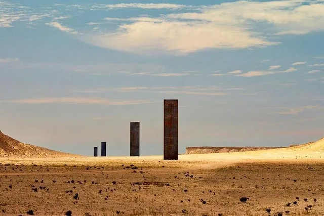 Westkatar: Zekreet, Richard Serra und Kamelrennbahn – Aufnahme zum Erlebnis – Bild 15