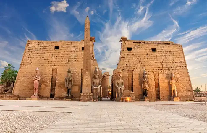 Luxor Day Trip from Marsa Alam by Bus: Karnak & Hatshepsut — tour photograph
