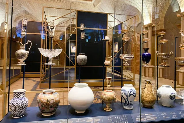 Abu Dhabi ab Dubai: Moschee, Palast und Etihad Towers – Aufnahme zum Erlebnis – Bild 17