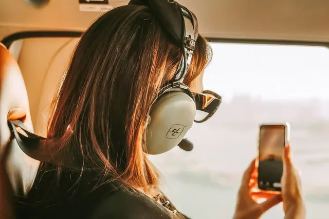 Hubschrauber-Rundflug Dubai: gemeinsamer Sitz oder Privatflug – Aufnahme zum Erlebnis – Bild 13