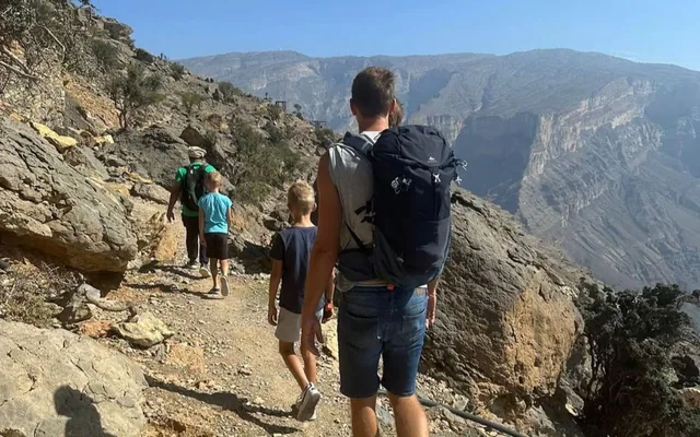 Oman’s Grand Canyon Balcony Walk