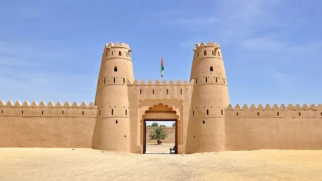 Al Ain Stadttour: Oase, Festungen und Jebel Hafeet – Aufnahme zum Erlebnis – Bild 8