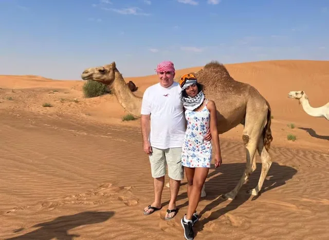 Familien-Wüstensafari Dubai: sanftere Fahrt und See-Option – Aufnahme zum Erlebnis – Bild 12