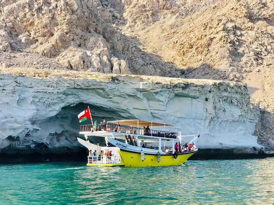 Khasab Musandam: Dhau-Ausflug ab Ras Al Khaimah – Aufnahme zum Erlebnis