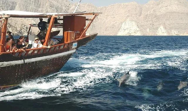 Khasab und Musandam ab Dubai: Dhau-Fahrt mit Oman-Anreise – Aufnahme zum Erlebnis – Bild 3