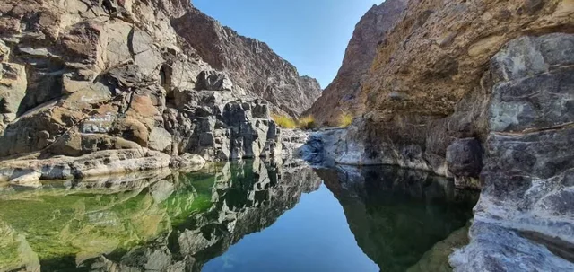 Private Desert Tour from Dubai to Wadi Shawka with Picnic experience in Dubai