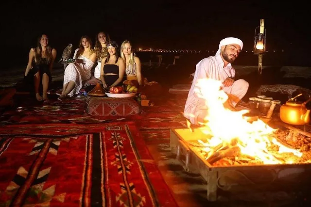 Katar Wüstencamp: Übernachtung, Grillessen und Frühstück – Aufnahme zum Erlebnis – Bild 6