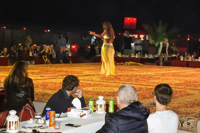 Rote Dünen in Lahbab: Safari, Kamel und Sandboarding – Aufnahme zum Erlebnis – Bild 21