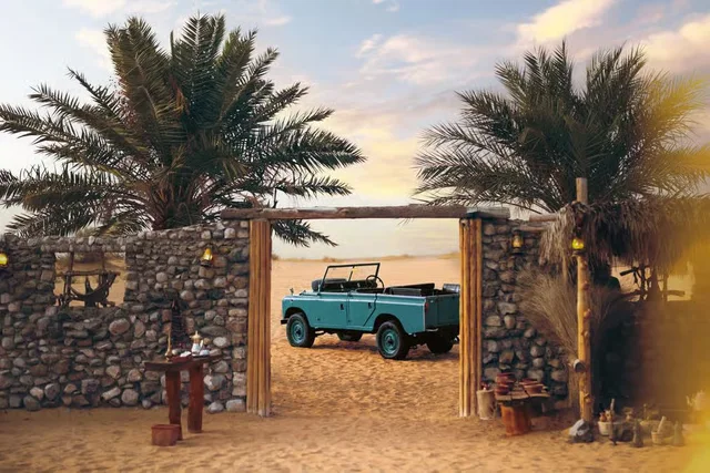 Heritage-Wüstensafari Dubai: Land Rover und Abendessen – Aufnahme zum Erlebnis – Bild 19