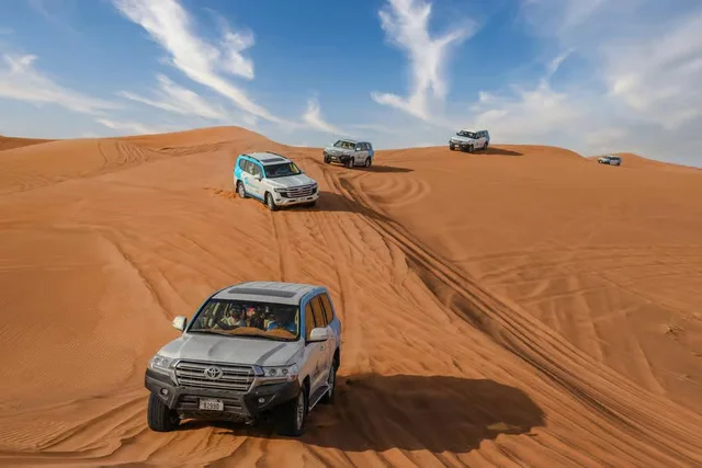 Dubai Wüstensafari: Dünen, Kamelritt und Buggy-Option – Aufnahme zum Erlebnis – Bild 22