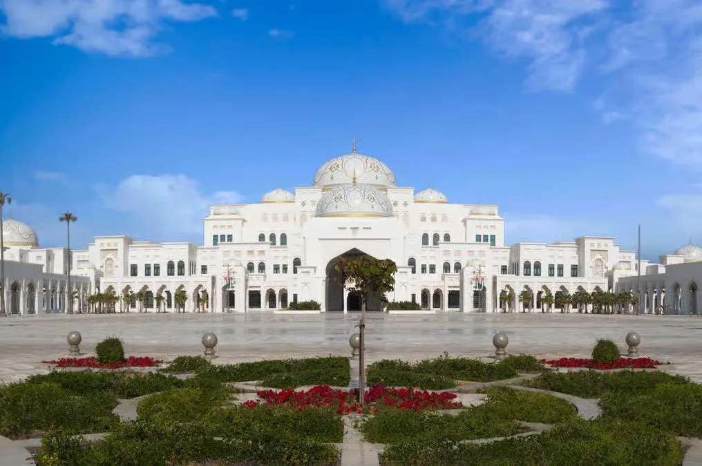 Qasr Al Watan: Eintritt in Palast und Gärten – Aufnahme zum Erlebnis